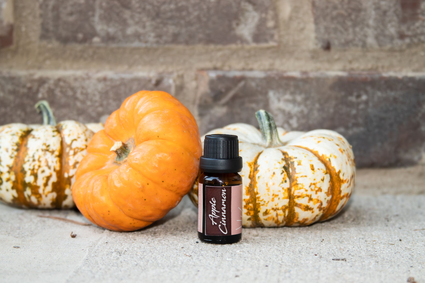 Apple Cinnamon Essential Oil (10ml)